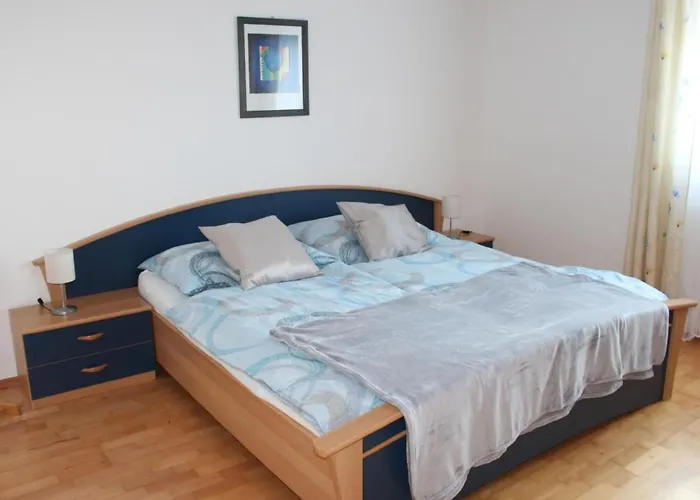 Mit Blick Auf Berge By Interhome Lägenhet