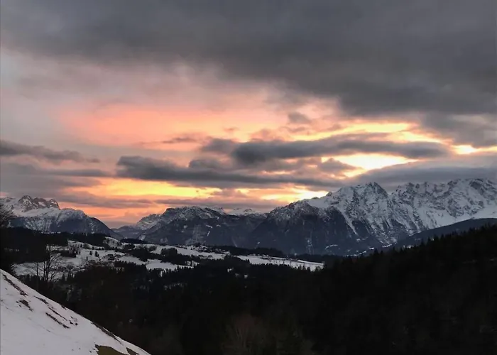 Mit Blick Auf Berge By Interhome